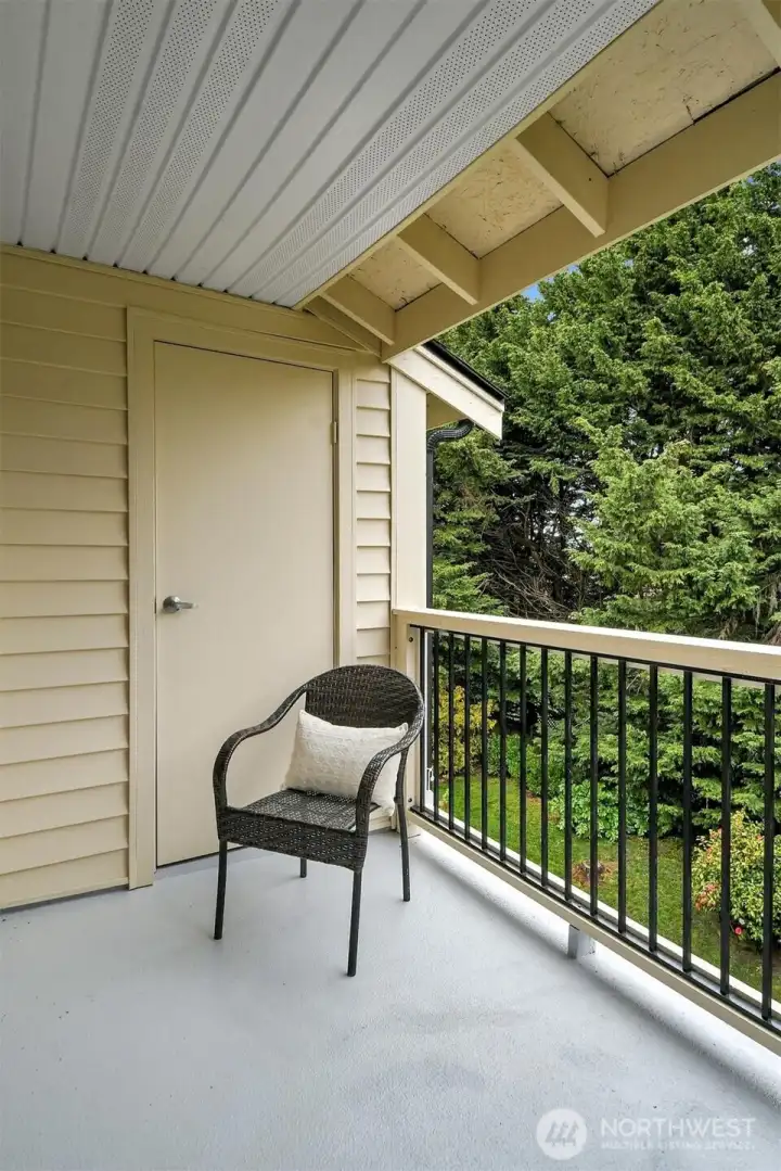 Spacious Deck Overlooking Lovely Grounds & Access to Storage