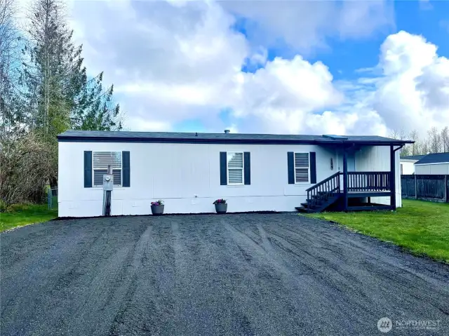 Exterior has just been painted. Roof is only 3 years old.