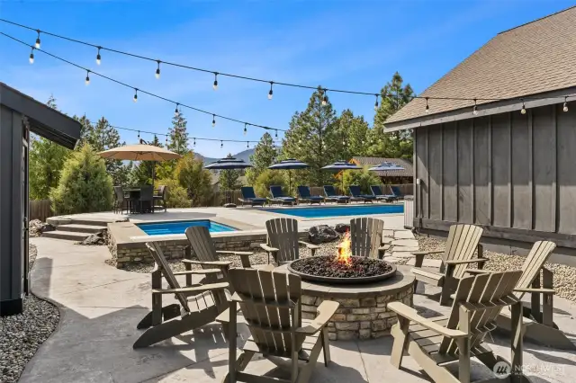24,000 BTU gas firepit.