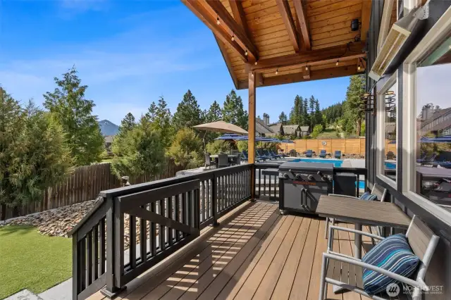 Plenty of room to BBQ.
