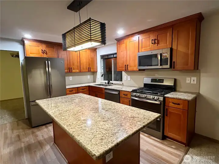 kitchen updated cabinet hardware