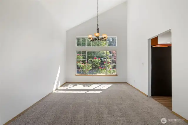 Living and Dining without virtual staging