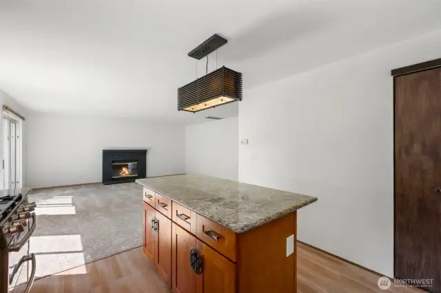 Kitchen without virtual staging