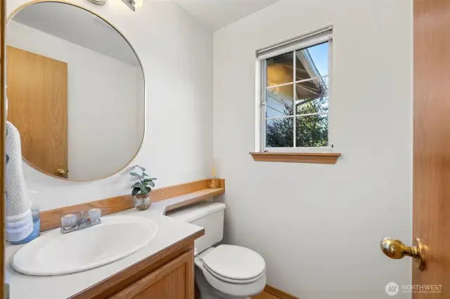 1/2 Bath on main