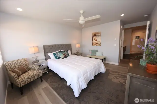 Another angle of upstirs Master bedroom