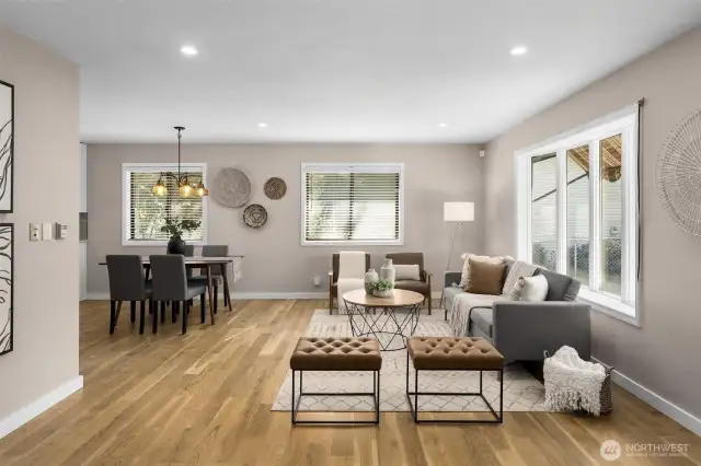 Upper level living & dining area