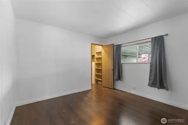 2nd bedroom with huge closet!