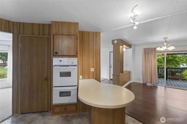 Double oven, all appliances stay.