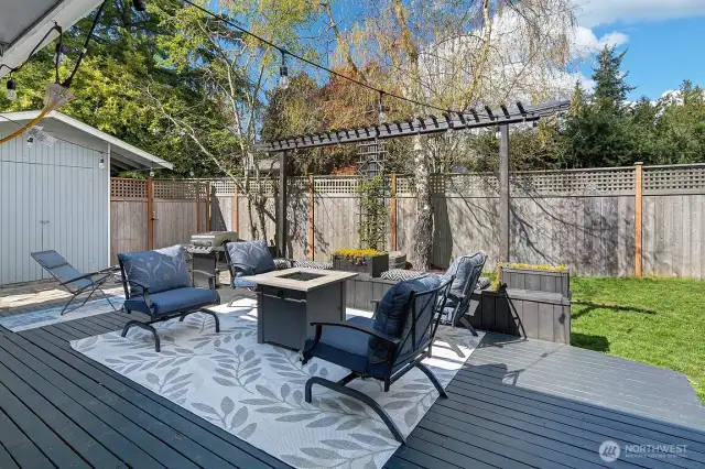 Very private fully fenced level backyard.