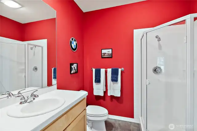 Full Bath on Main