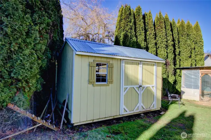 Storage shed