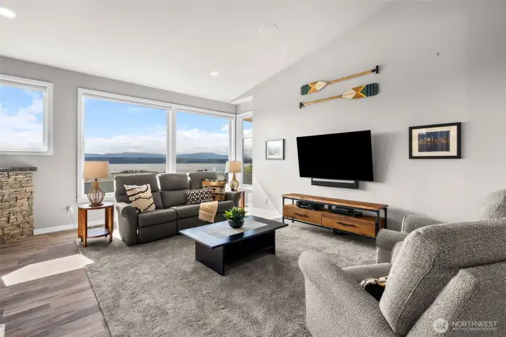 You'll Appreciate the Remote Controlled Blinds, and Built-in Sonos Speakers.