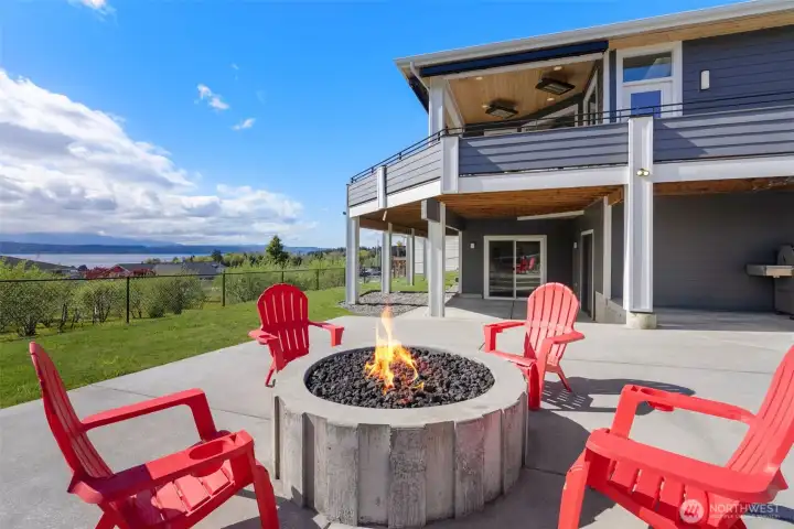 Just outside the family room, Propane fire pit.