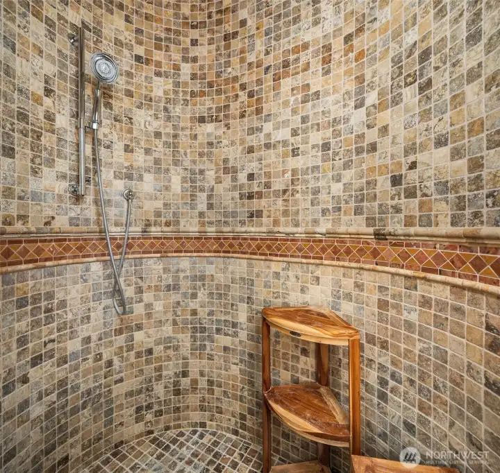 Walk-In Shower with rain heads, wand and three wall showers