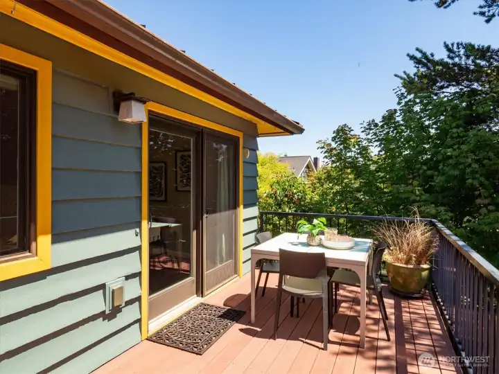 The outdoor dining space is located right off the kitchen and indoor dining area. The outdoor dining space is located right off the kitchen and indoor dining area.