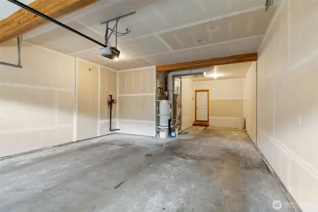 Extra deep garage for 3rd vehicle or extra storage