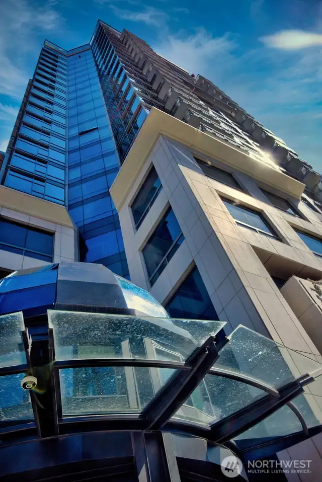 23 floor tower