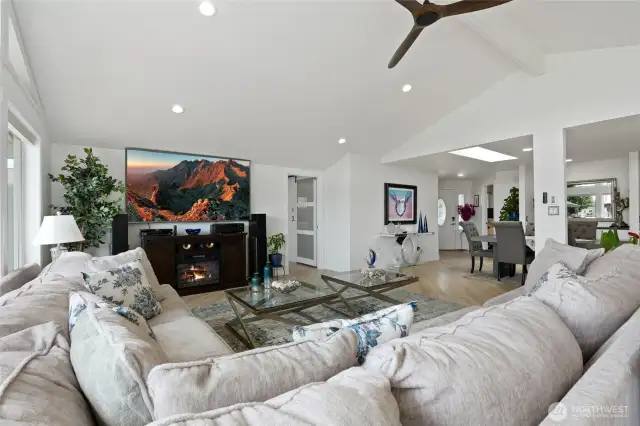 Such a great floor plan!