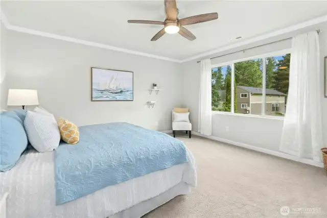 Look at the size of this primary suite!