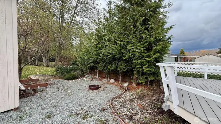 Private and cozy back yard