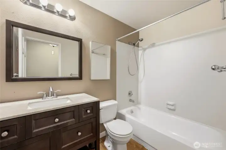 Updated Main Full Bath