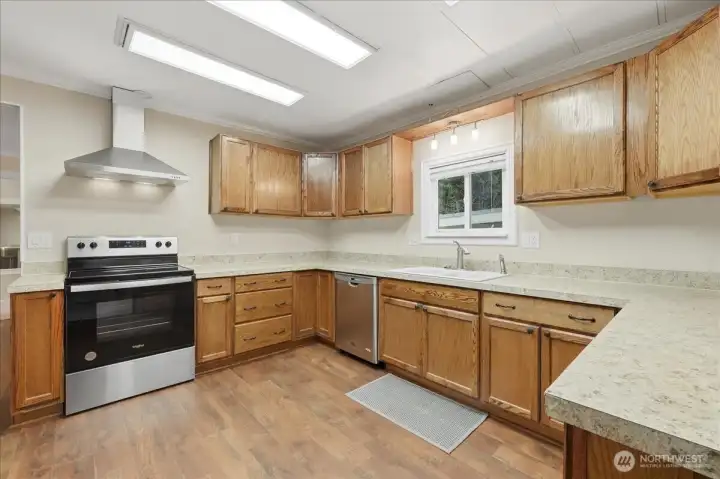 Kitchen with new oven