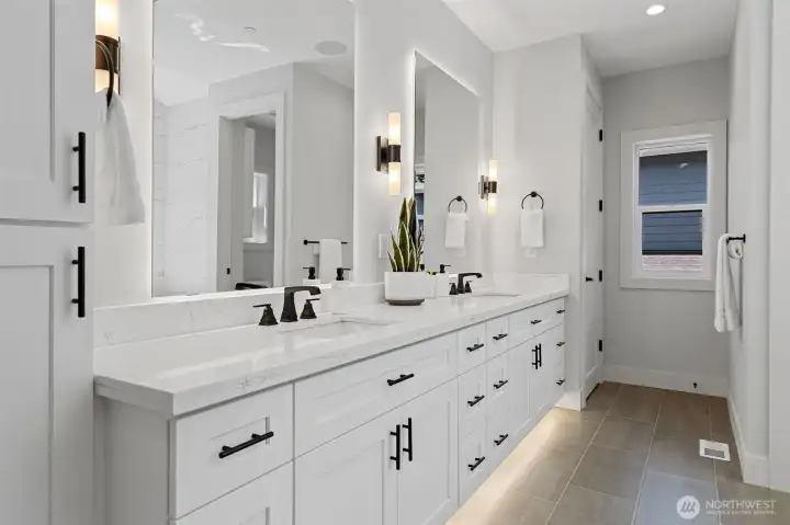 Elegant Primary Vanity