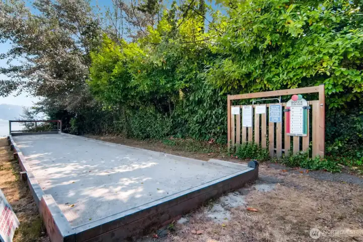 LFP Civic Club has a bocce ball court!