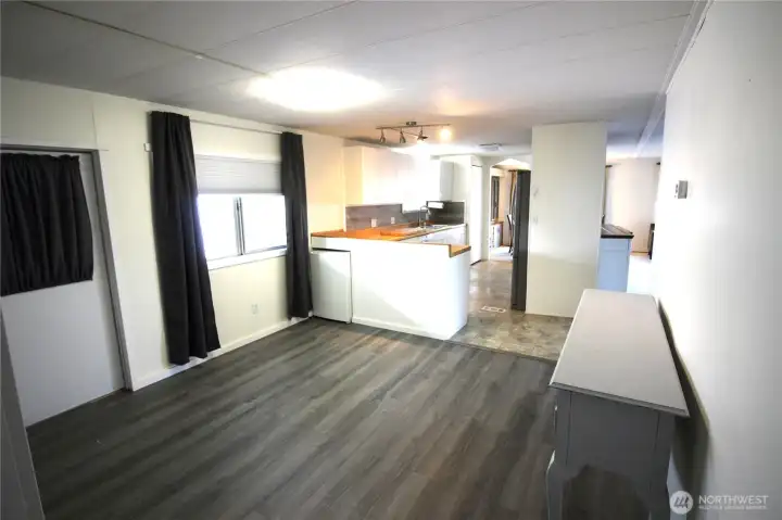 Extra finished space - play area, office, bonus room