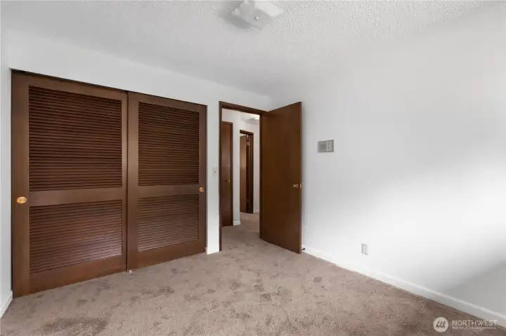 Upstairs bedroom 2 Upstairs bedroom 2