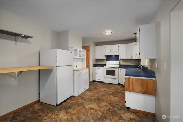 Kitchen has good space and room to expand.