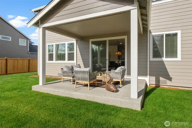 lPhotos are of a similar built floor plan by Rush. They demonstrate the quality of construction that Rus builds to and may show an upgrade that may not be available.