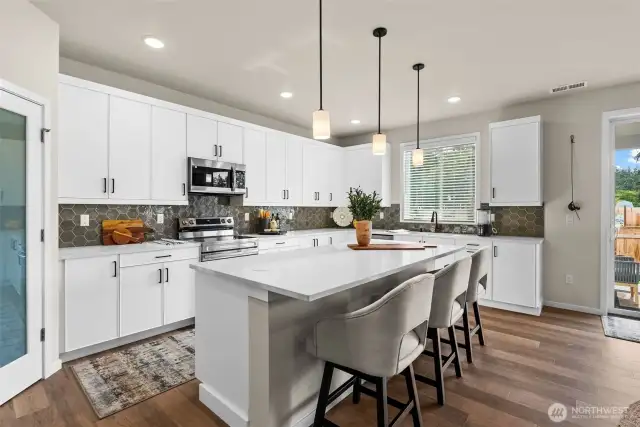 lPhotos are of a similar built floor plan by Rush. They demonstrate the quality of construction that Rus builds to and may show an upgrade that may not be available.