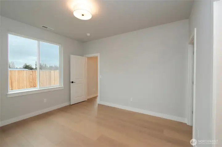 Walk in closet