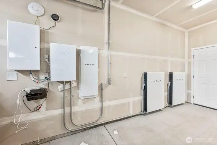 Tech forward property features a SPAN electrical panel, TESLA Home Battery Backup (Gateway 2 with auto switch during outages and EV Charger.
