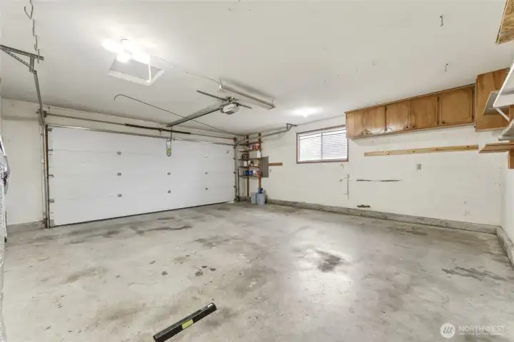 Spacious and clean garage