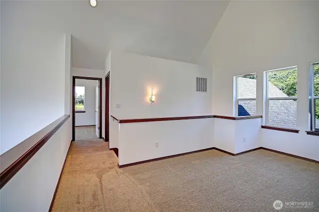 upstairs extra space in between bedrooms