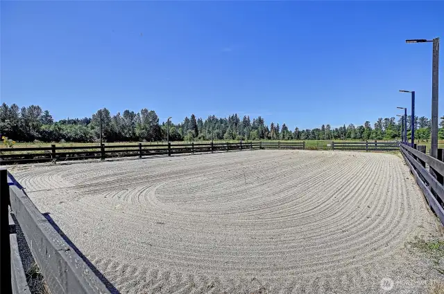 100X60 outdoor arena