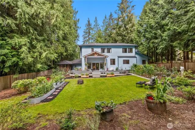 Stunning backyard, garden and deck