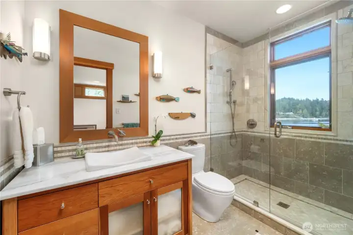 3/4 bath for the study / guest bedroom