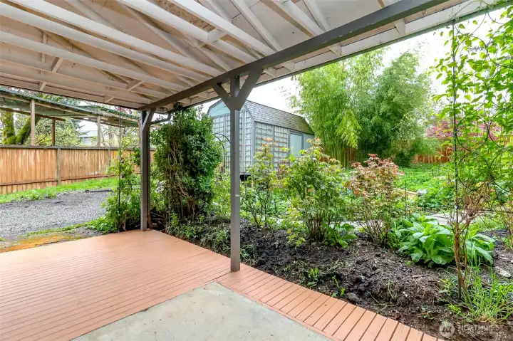 Lower covered patio