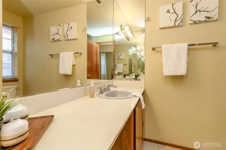 Primary three quarter bathroom