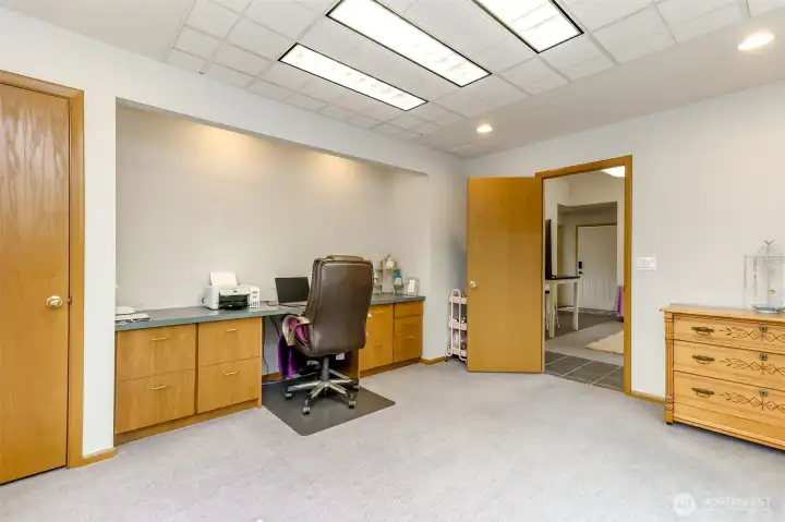 Apartment Office