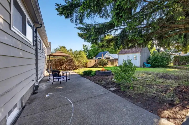 Large back patio & yard
