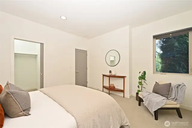 Has slider to outside and walk-in closet.