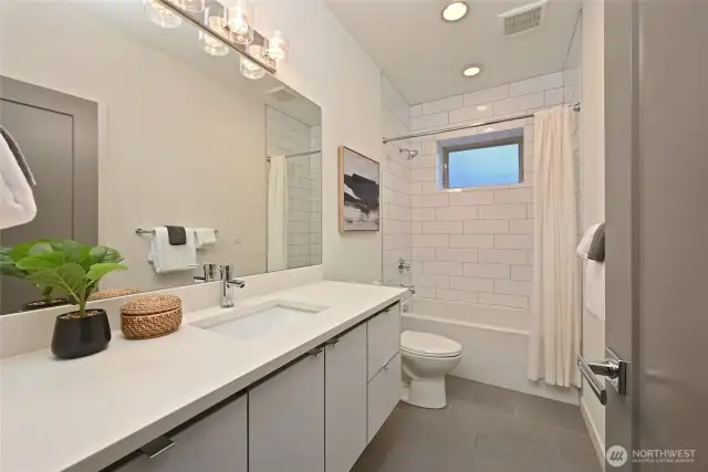 Full bath on the lower.