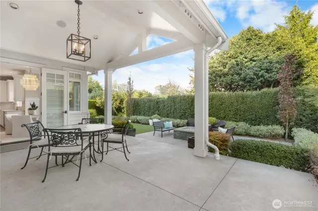 Offering year-round outdoor enjoyment, the covered patio is plumbed for both a gas BBQ and a fire pit — perfect for entertaining or relaxing in any season.