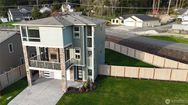 Example of the Braeburn floor plan to be located at 9513 38th Street E