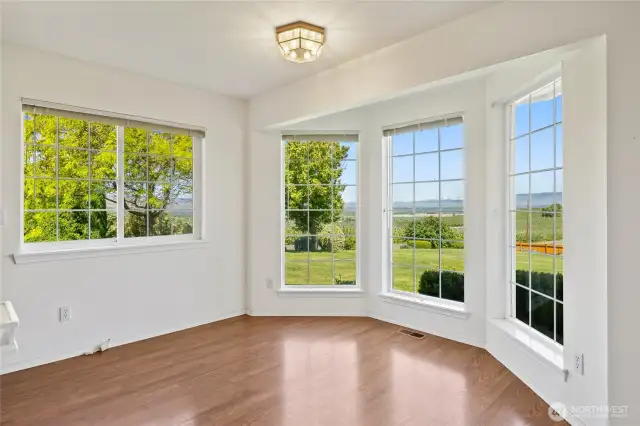 Imagine enjoying your morning coffee with this view!