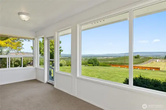 Enclosed porch